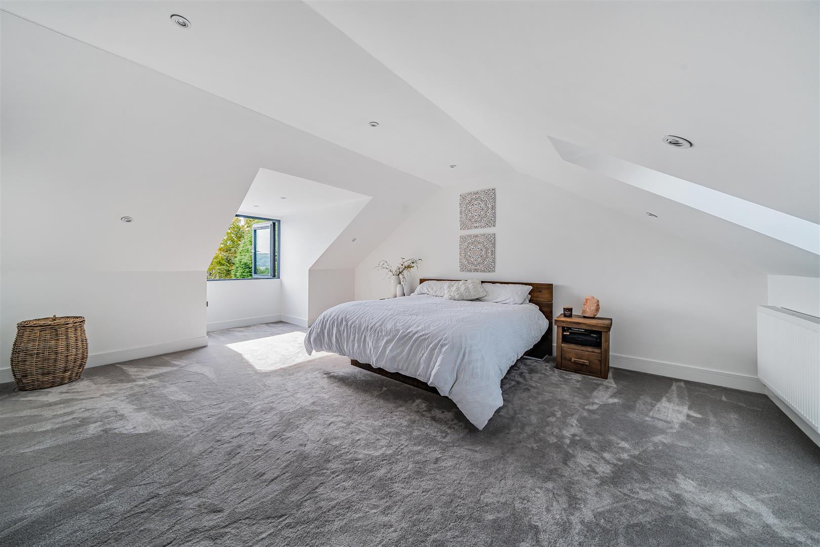 Swansea Road, Gorseinon, Swansea, SA4 4HF